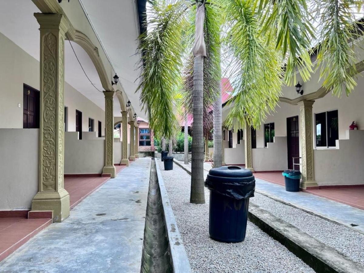 Motel Dhania Cenang Pantai Cenang (Langkawi)