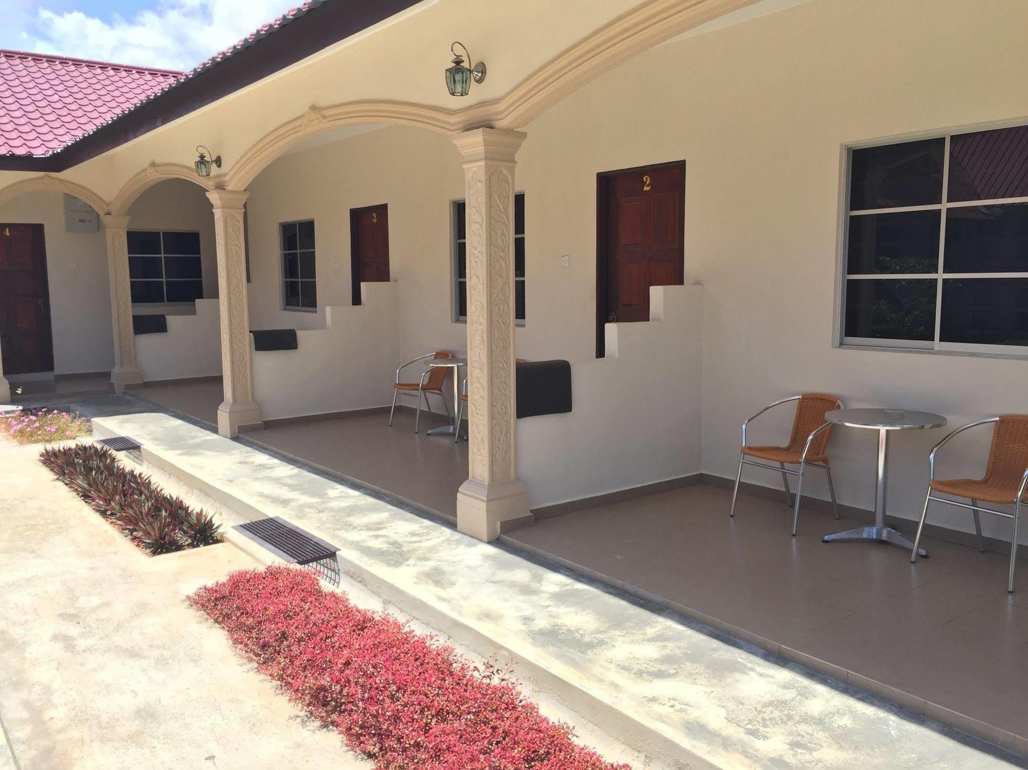 Motel Dhania Cenang Pantai Cenang (Langkawi)